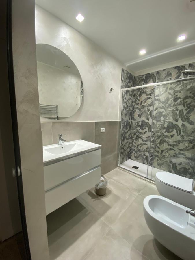 B&B Via Oliviero Termoli Luaran gambar
